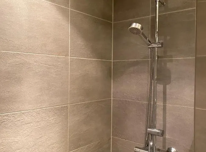 Rom # 2 Appartmenthotell Adress Isabels Vei 16 *